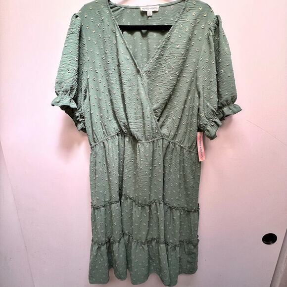 Inspired Hearts Mint Green flowered, Ruffled Short Dress 2X - Picture 1 of 6